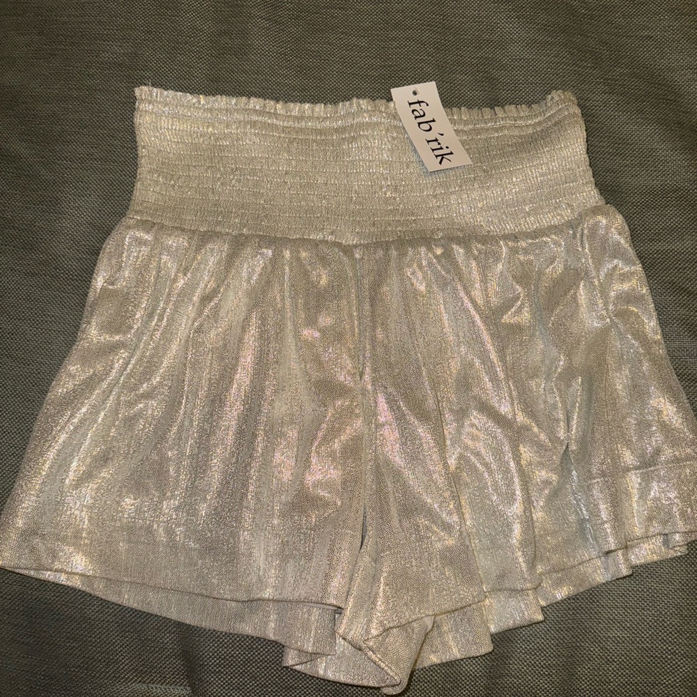 TCEC Eliza Smocked Short